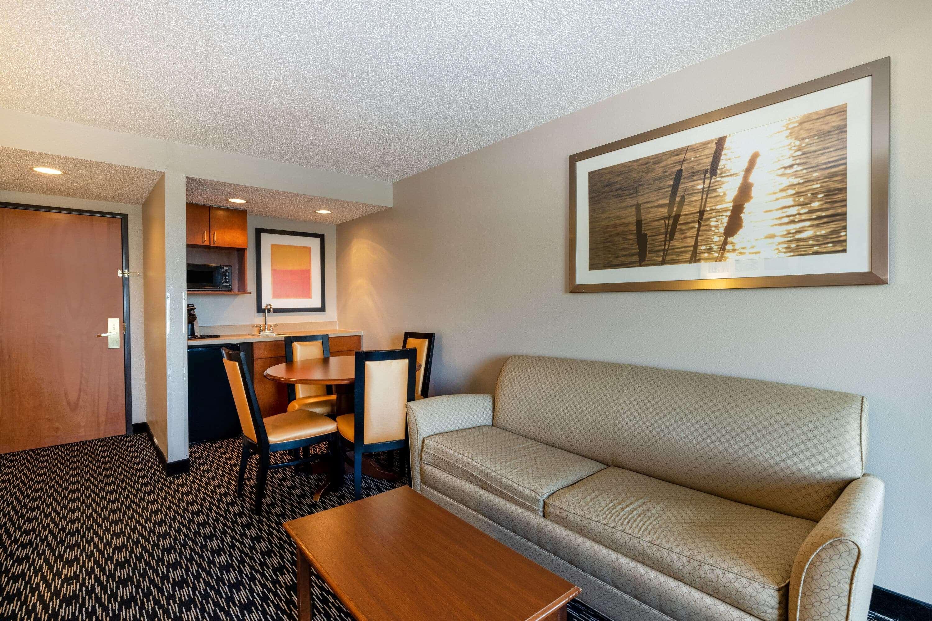Hotel Wingate By Wyndham Gillette Esterno foto