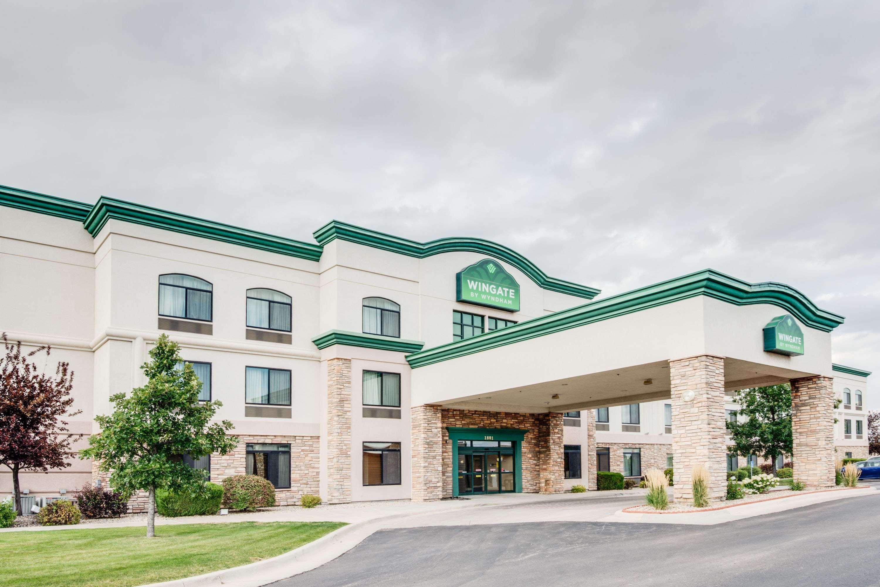 Hotel Wingate By Wyndham Gillette Esterno foto