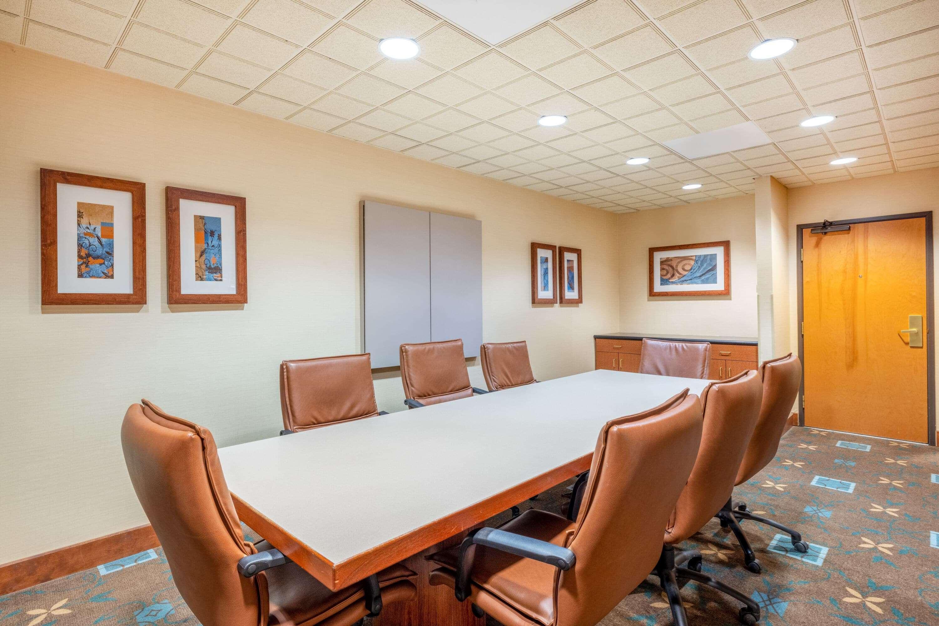 Hotel Wingate By Wyndham Gillette Esterno foto