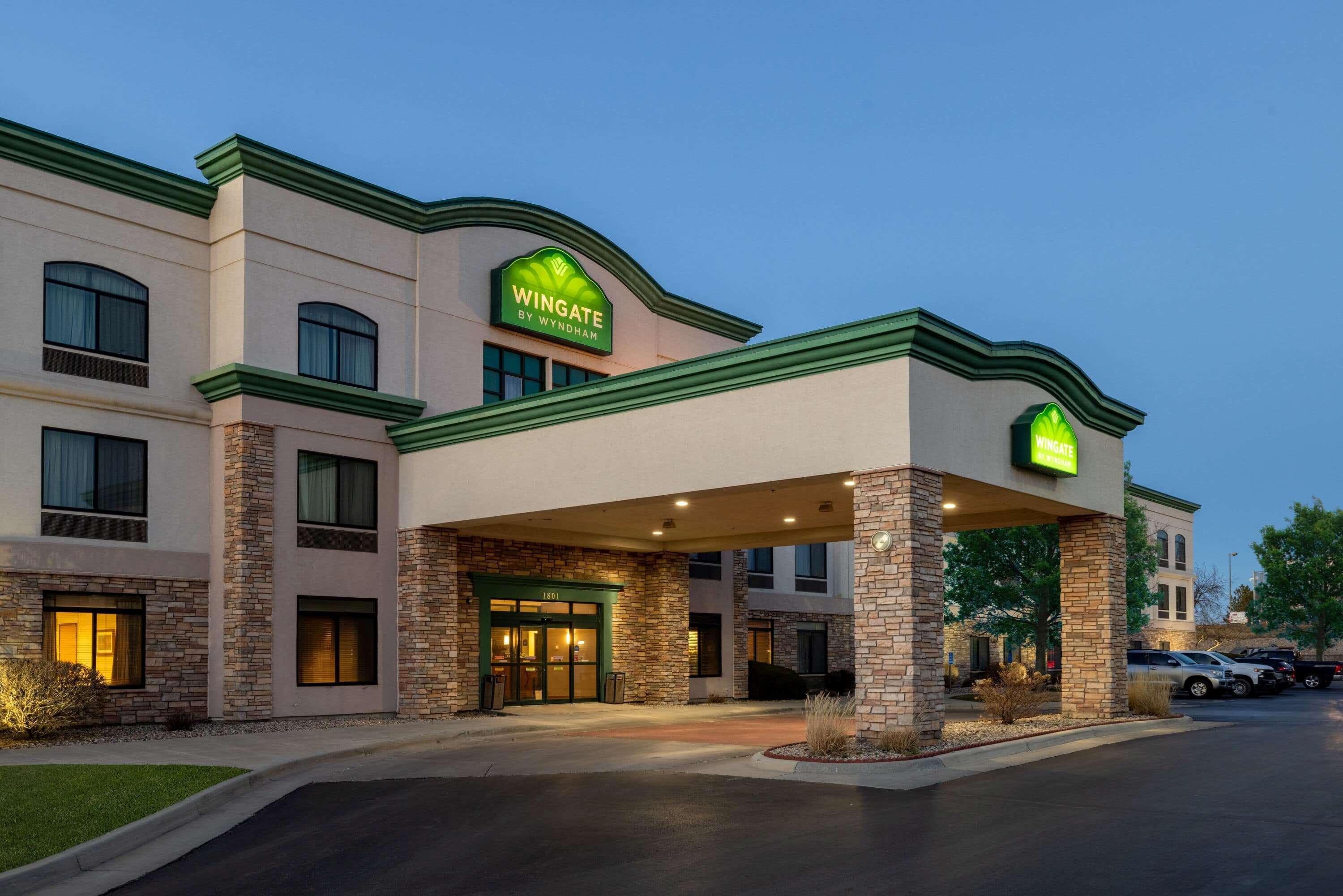 Hotel Wingate By Wyndham Gillette Esterno foto
